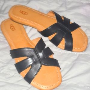 UGG Teague sandal NWOT